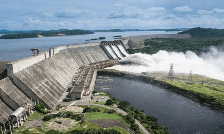 Brasil avanza para retomar la conexión eléctrica con Venezuela