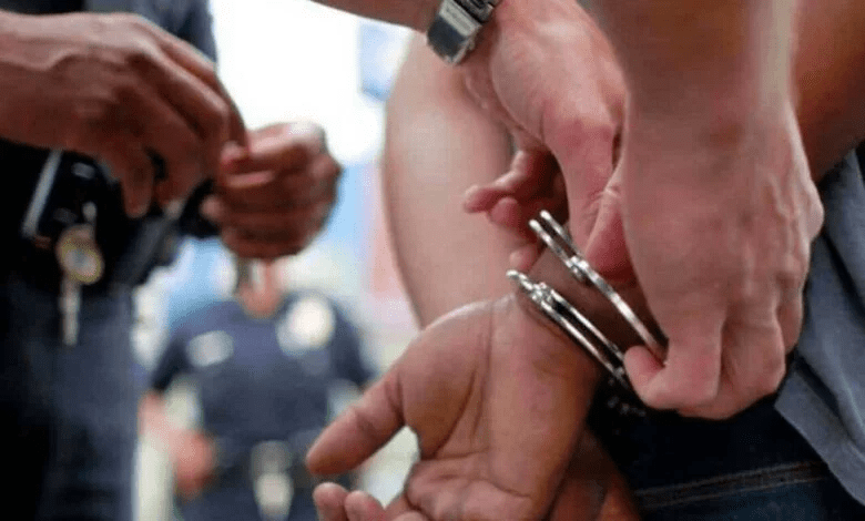 Padres de una menor de edad extorsionaban a un hombre para no ...