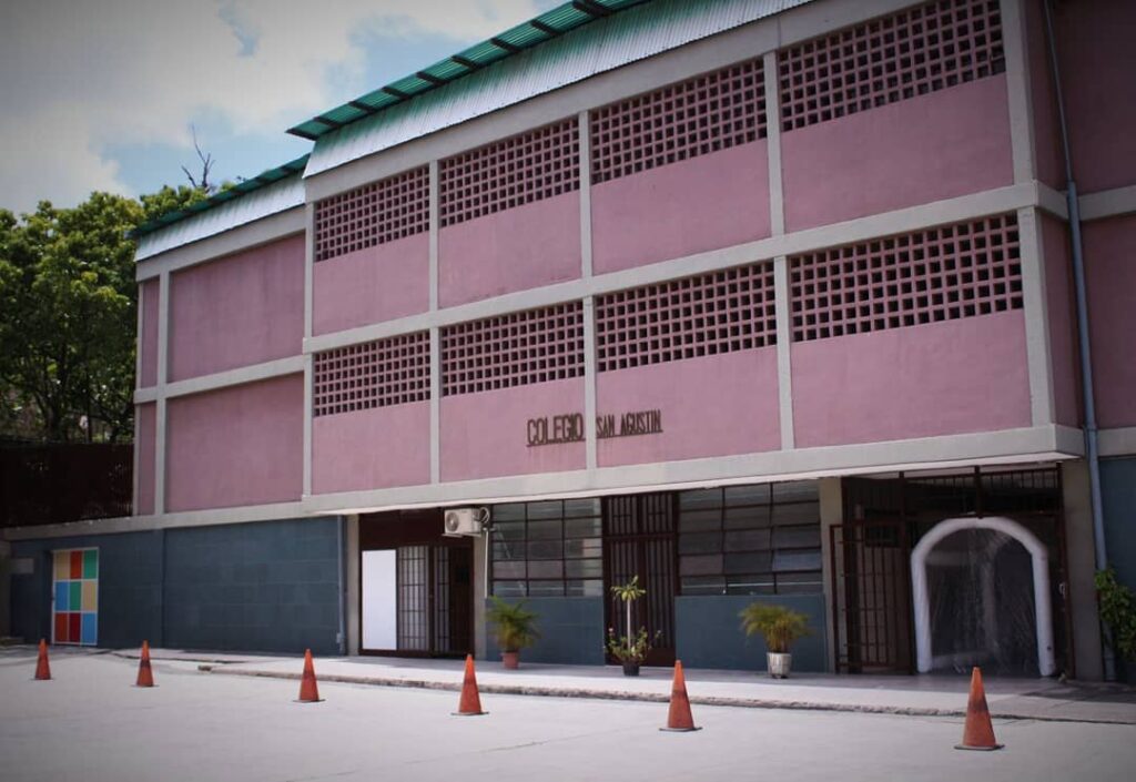 TSJ ordenó inscribir a escolares morosos del Colegio San Agustín