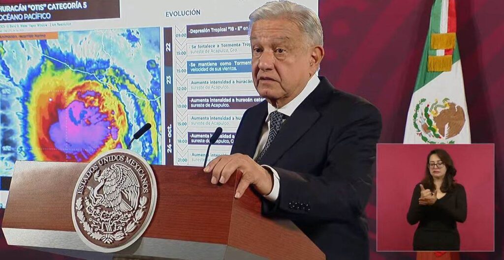 López Obrador advierte que la comunicación «se perdió por completo» por el huracán Otis