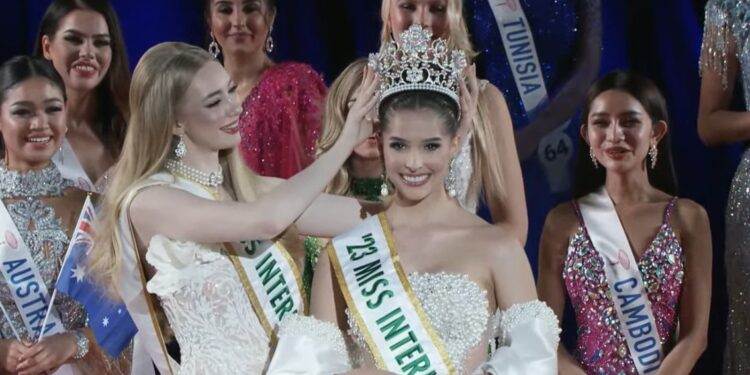 Venezolana Andrea Rubio conquistó la corona del Miss Internacional 2023 (FOTOS+VIDEO)