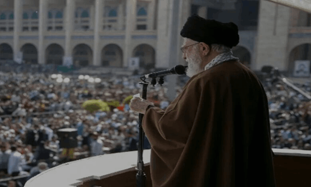 El líder supremo de Irán llama al mundo musulmán a apoyar a Palestina