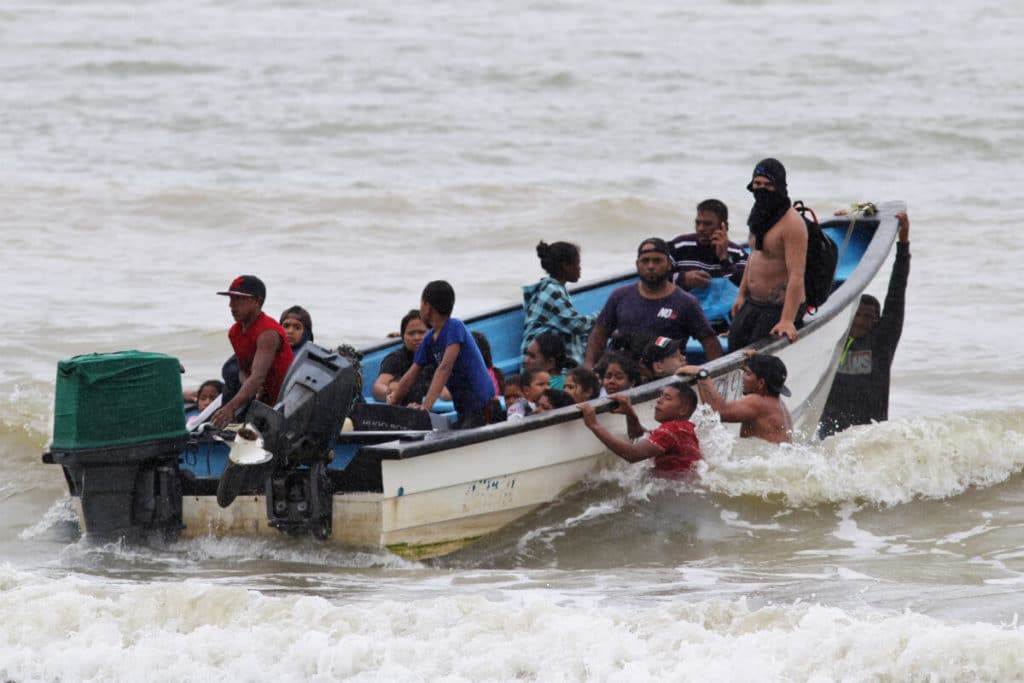 Detenidos 22 venezolanos que intentaron ingresar a Trinidad y Tobago de manera ilegal
