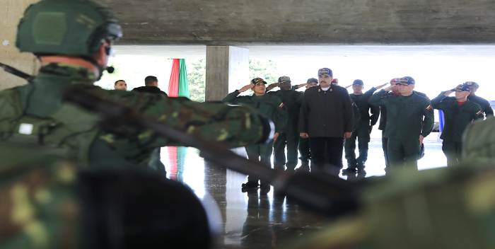 Presidente Maduro ordenó acción militar ante buque de guerra británico en Guyana (Detalles)