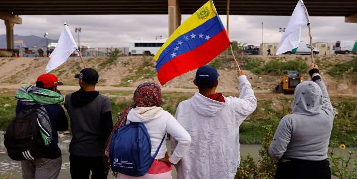 Unos 600.000 venezolanos emigraron en 2023, según informe de R4V