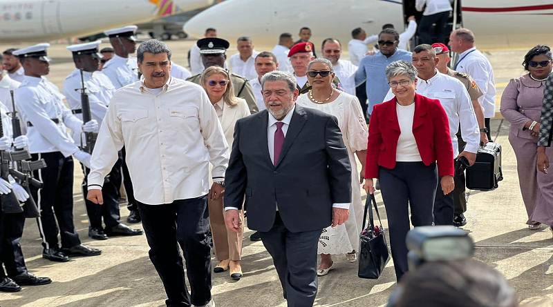 Presidente Maduro desde San Vicente y las Granadinas: «Vengo con un mandato del pueblo de Venezuela, con una palabra de paz» (VIDEO)
