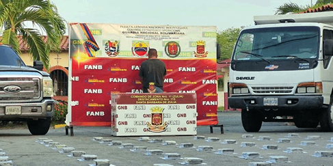 FANB captura un hombre con 95,7 kilos de cocaína en el estado Zulia (Fotos)