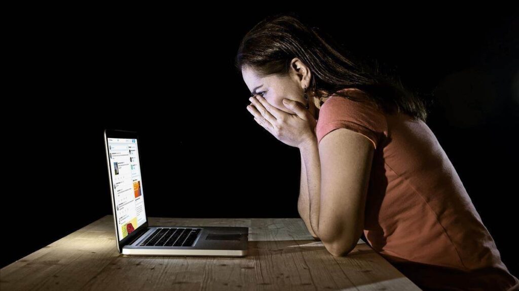 El uso de las netiquetas podría ayudar al combate del acoso digital