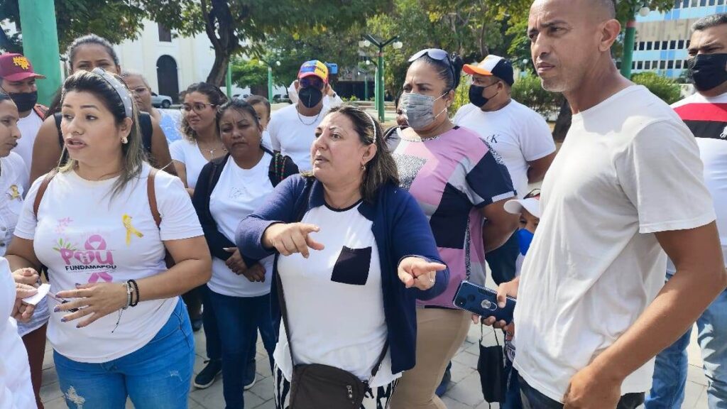 ZULIA: Padres oncológicos salieron a la calle para exigir UCI y transporte para el Hospital de Especialidades Pediátricas (FOTOS)