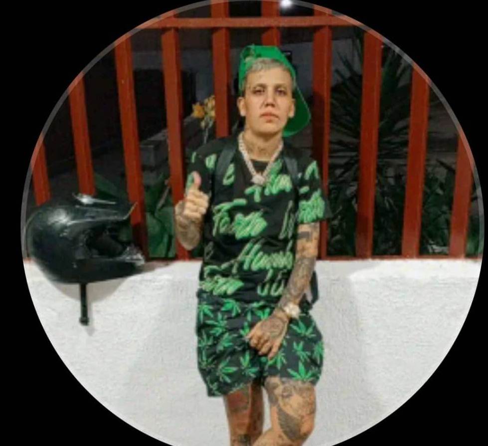 CARACAS: Asesinan a la reconocida tatuadora “Amor Madera” en El Valle (DETALLES)