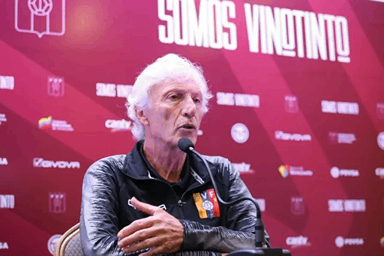 FIFA ordenó a la FVF pagarle a Pékerman todo lo que le debía