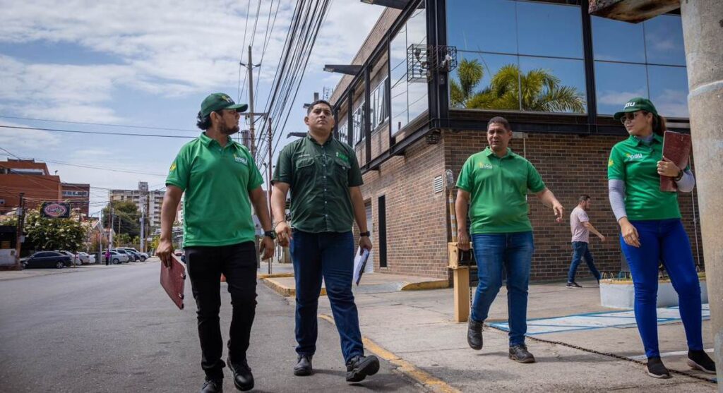 Imau supervisa comercios de Maracaibo para revisar sí están al día con el pago del servicio de aseo urbano