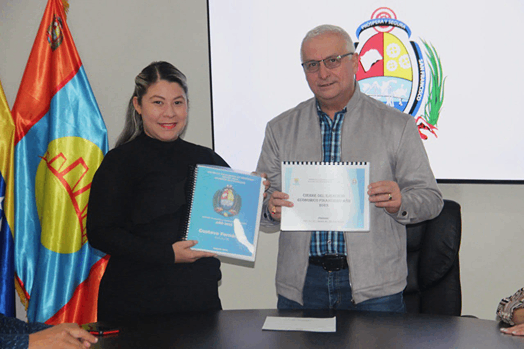 Alcalde Gustavo Fernández entrega informe de Gestión y Cuenta Administrativa 2023 a la Cámara Municipal de San Francisco