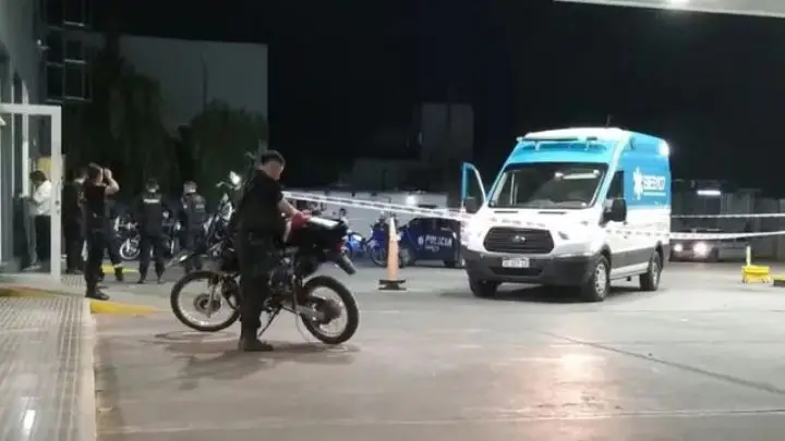 Terror en Argentina: Narcos matan a trabajador de una estación de servicio y dejan un cartel con amenazas (+video no apto para sensibles)