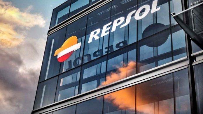 Pese a sanciones de EEUU: Repsol aumentará producción petrolera con dos nuevos campos en Venezuela