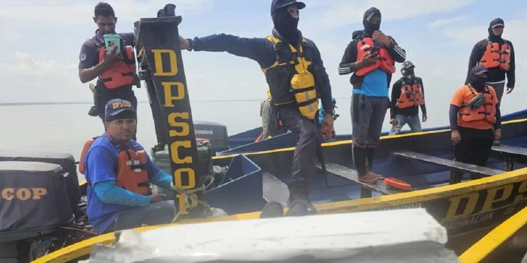 Recuperan cuerpo del empresario Germán Wolter y partes del avión siniestrado en Zulia