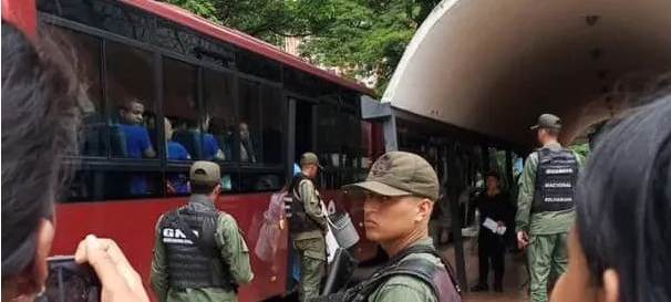 Desalojaron a presos de La Planta para trasladarlos a otras cárceles