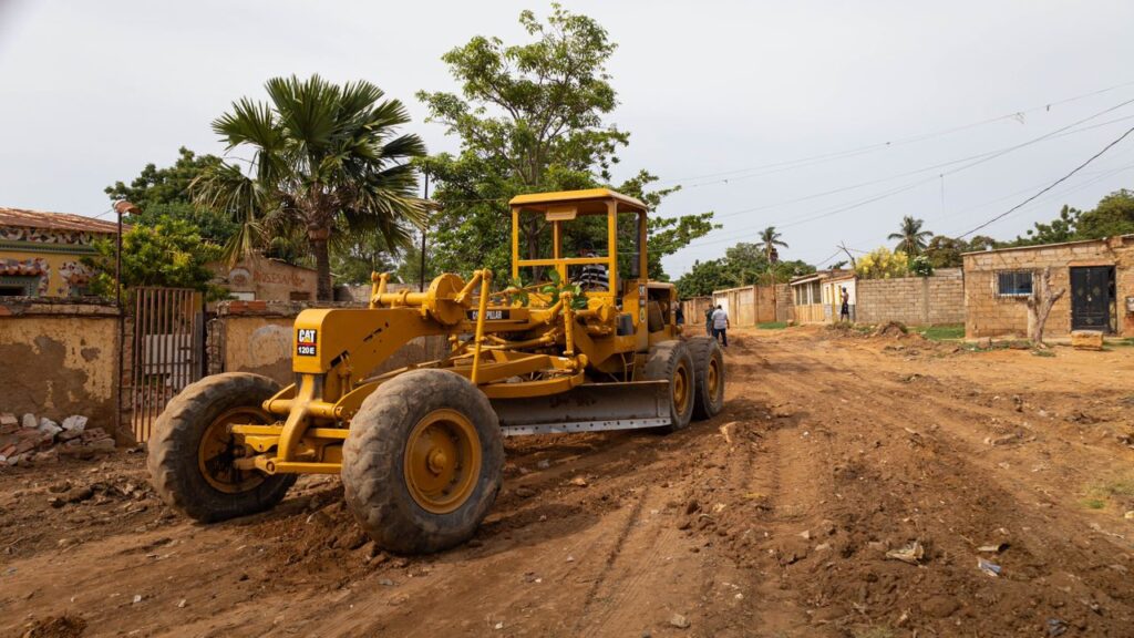 Alcaldía de Maracaibo inició trabajos de vialidad en el sector Tres Reyes Magos