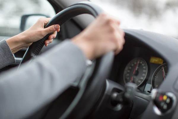 Cae banda que se dedicaba a robar camionetas Toyota conducidas por mujeres (DETALLES)