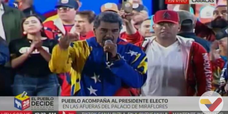 Nicolás Maduro desde Miraflores tras anuncios del CNE: <<No pudieron con las sanciones, agresiones, con las amenazas, no pudieron ahora y no podrán jamás»