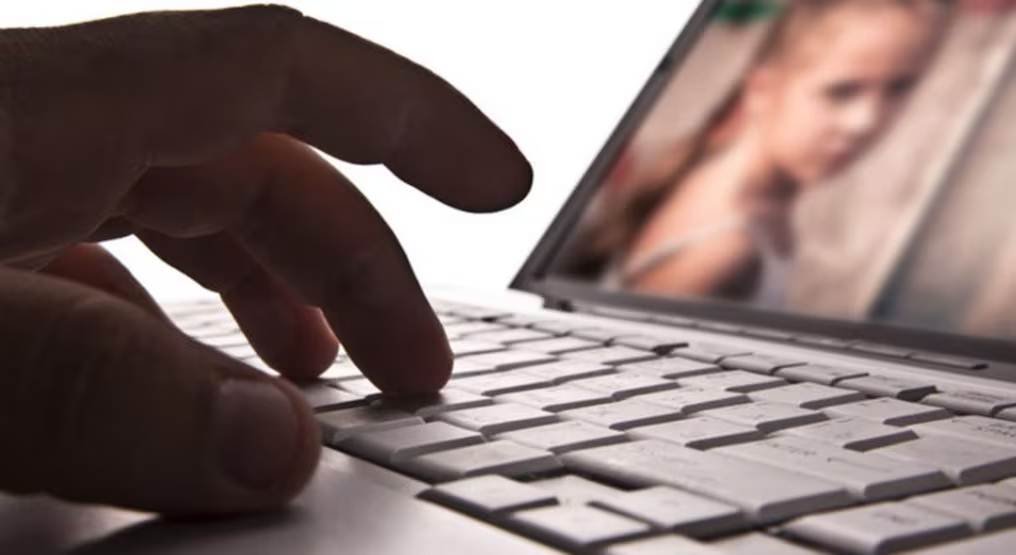 Por grabar pornografía infantil quedó detenido un sujeto en los Valles del Tuy