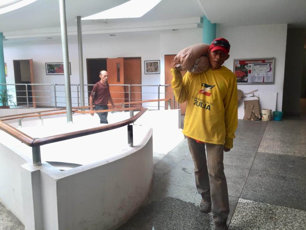 A buen ritmo avanzan los trabajos de rehabilitación de la Secretaría de Cultura del Zulia