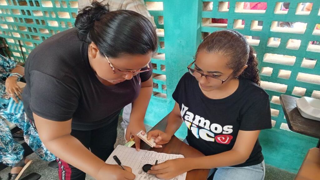 Luis Caldera: «En el Zulia, 430 Circuitos Comunales están preparados para la Segunda Consulta Popular del 25 de agosto» (FOTOS)
