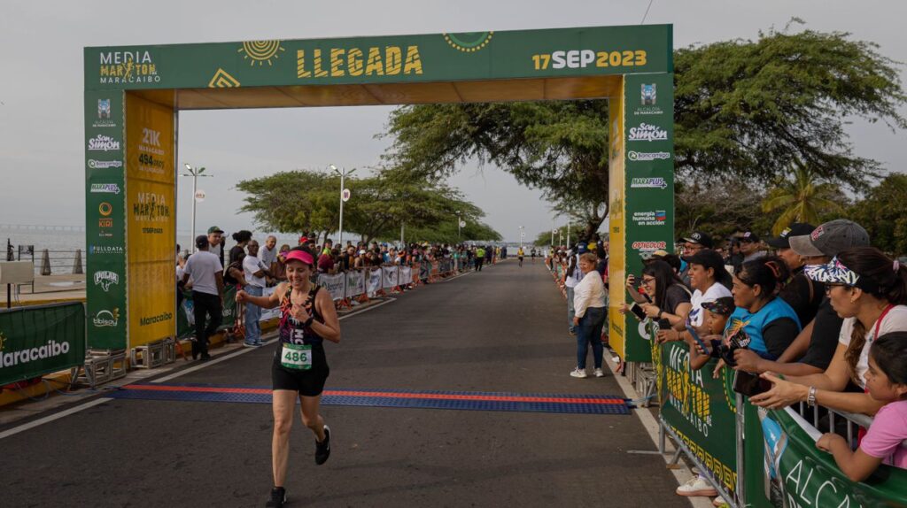 Arranca la Media Maratón 2024: Maracaibo celebrará su aniversario 495 atravesando su puente sobre el Lago