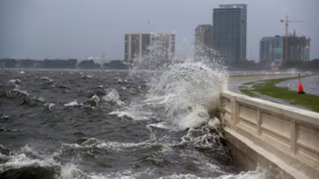 La tormenta «Debby» llegaría a Florida como huracán categoría 1 en la madrugada del lunes