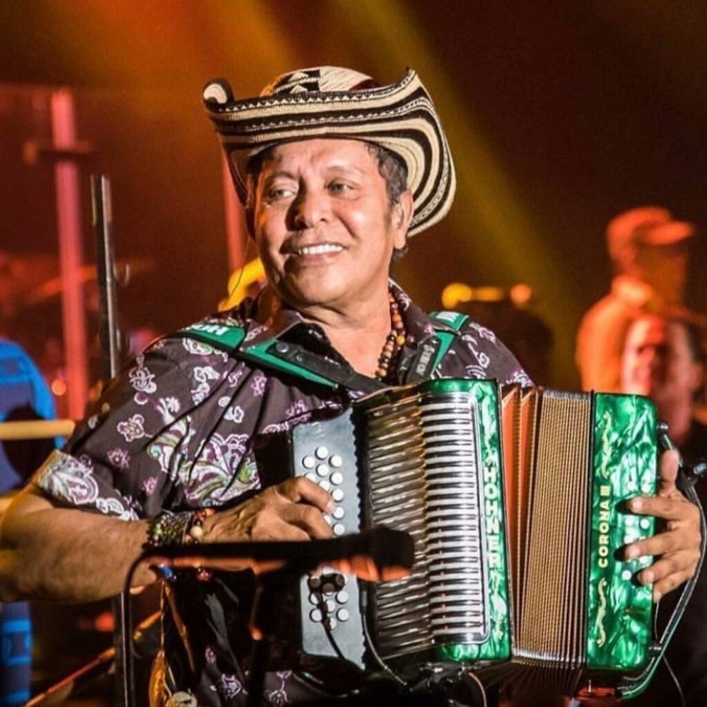 Murió Egidio Cuadrado, aclamado Rey Vallenato y compañero en el acordeón de Carlos Vives