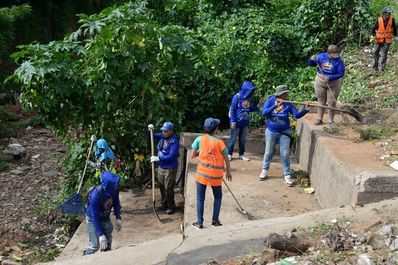 Alcaldía de San Francisco realiza operativo de saneamiento de cañada en Limpia Norte San Francisco