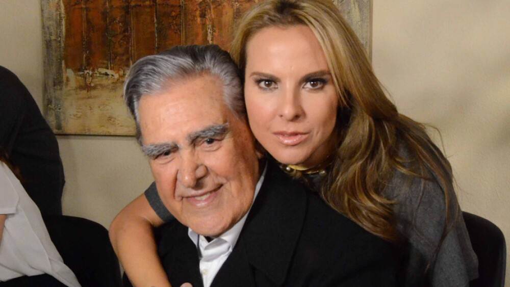 Hospitalizan a Eric del Castillo, papá de la famosa actriz de la Reina del Sur Castillo