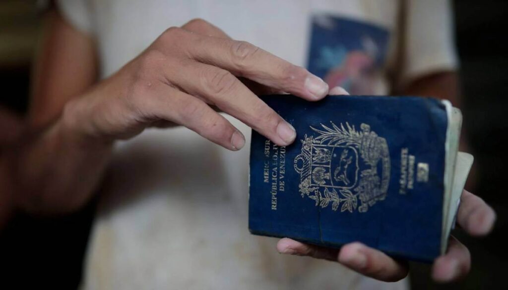 Venezolanos sin pasaporte vigente pueden ingresar al país por Colombia pasaporte Venezuela
