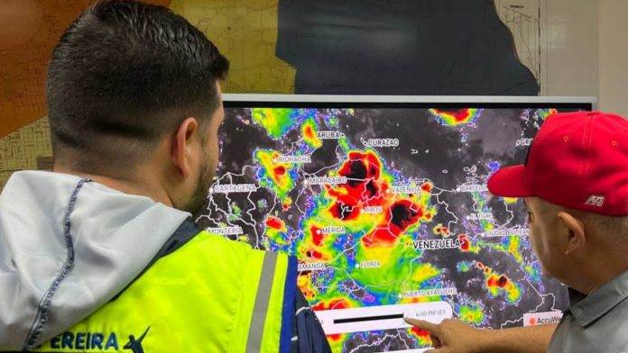 Onda tropical 51 se desplaza sobre el occidente del país y generará lluvias en varias zonas lluvias
