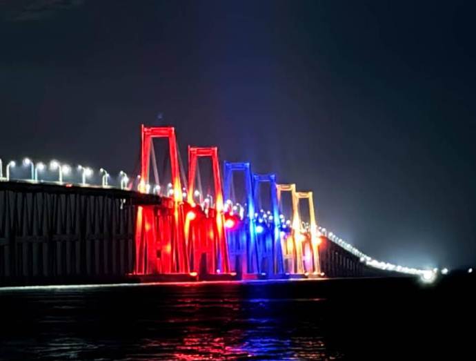 Corpozulia rehabilita totalmente el Puente sobre el Lago y enciende sus coloridas luces Puente