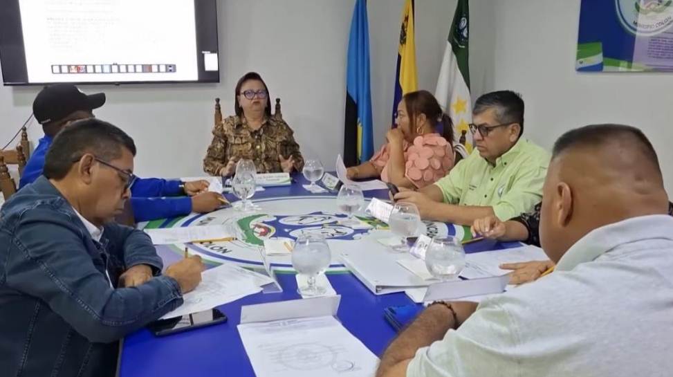 Concejo Municipal de Colón nombrará alcalde encargado ante ausencia de Nervins Sarcos (VIDEO) ausencia Nervins Sarcos