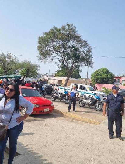Alarma en el Centro Comercial Galerías por alerta de presunto explosivo Centro Comercial Galerías