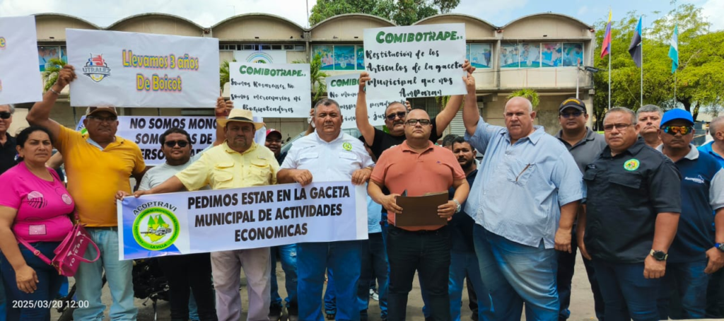 ¡BOICOT A LOS GANDOLEROS! Reclaman al alcalde Ely Ramón Atencio incorporar en ordenanza municipal a transportistas de carga pesada en Rosario de Perijá gandoleros
