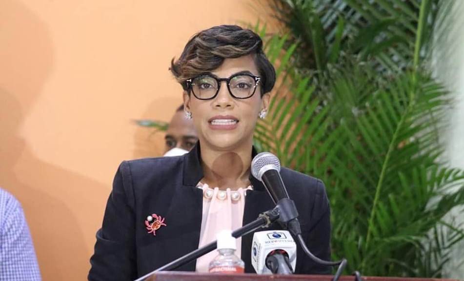 Muere gobernadora de Montecristi por la tragedia en discoteca de República Dominicana gobernadora Montecristi