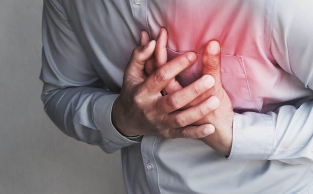 La enfermedad cuyos síntomas se confunden con los de un infarto | ¿De qué se trata? infarto
