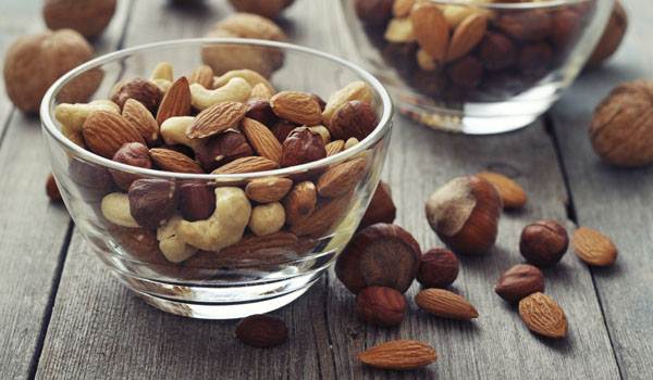El fruto seco que un experto en medicina recomienda comer a diario fruto seco