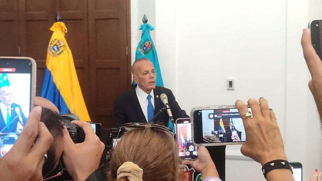 Manuel Rosales