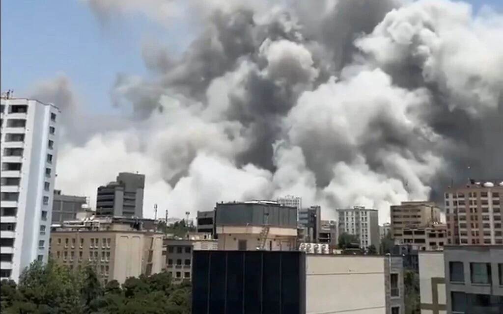 Israel confirma ataque a prisión iraní Evin y a la sede de la Guardia Revolucionaria en Teherán Teherán ataque