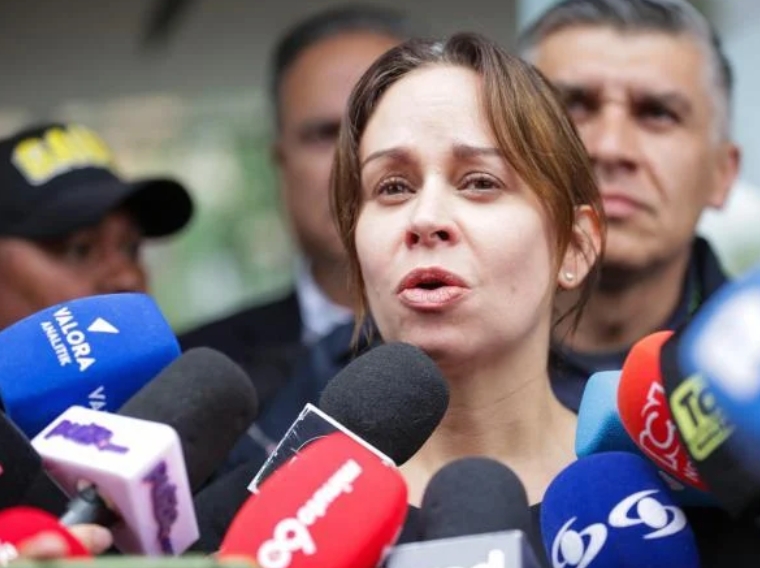 Esposa del precandidato opositor Miguel Uribe Turbay: “Necesita un milagro”