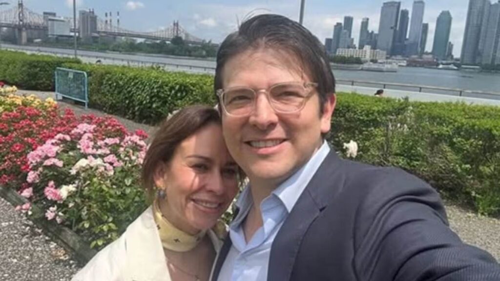 esposa Miguel Uribe