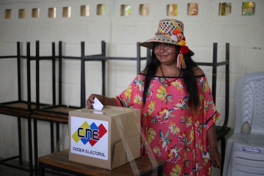 Con normalidad transcurren los comicios de los pueblos indígenas para elegir a sus diputados a AN y Consejos Legislativos