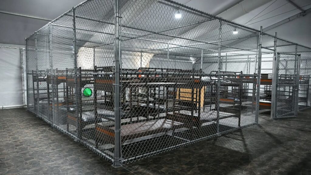 Fallece el primer venezolano en la cárcel de Alligator Alcatraz, reactivada por Trump; su familia denuncia negligencia y pide ayuda para repatriar el cuerpo Alligator Alcatraz