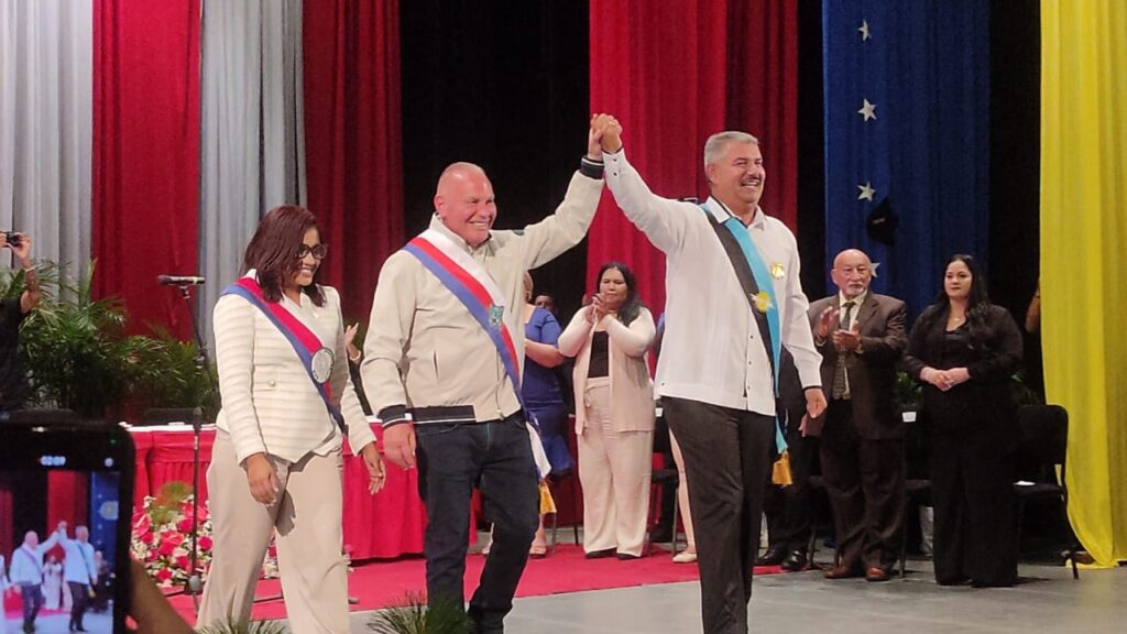 Concejo Municipal juramentó a Gian Carlo Di Martino como Alcalde de Maracaibo para el periodo 2025 – 2029 Alcalde