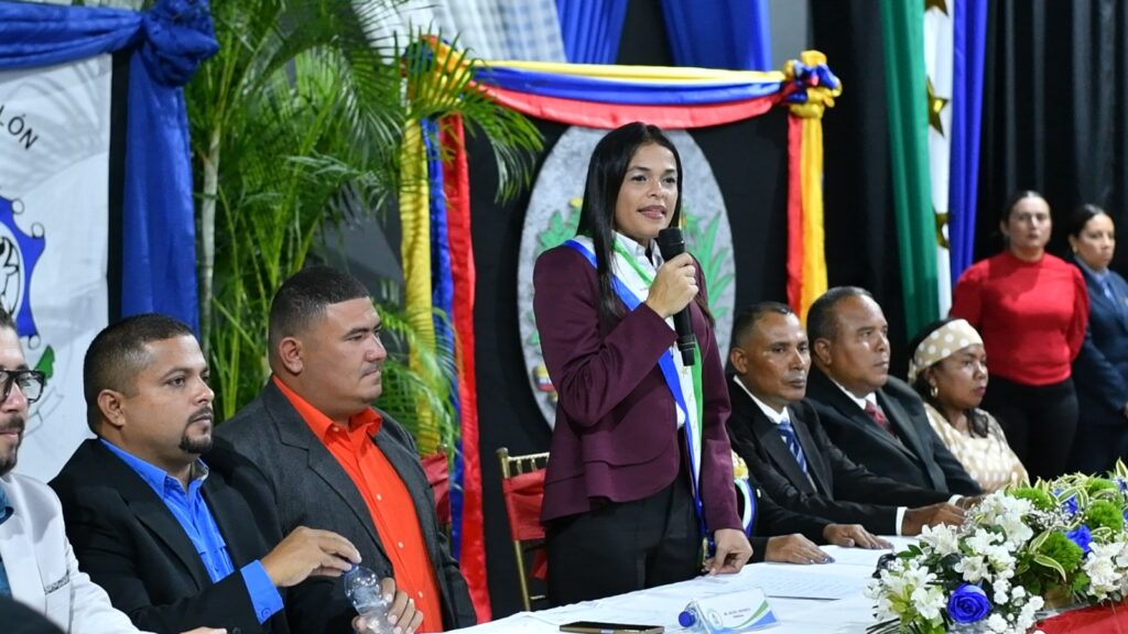 Juramentación de Misledys Ortigoza como Alcaldesa Bolivariana de Colón: Un Compromiso con el Pueblo y la Revolución Misledys Ortigoza