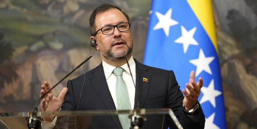 Yvan Gil participó en reunión de cancilleres de la Celac: «Es necesario que la organización exija el retiro de los buques de EE.UU.» Yván Gil